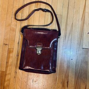 Women’s LABA crossbody bag